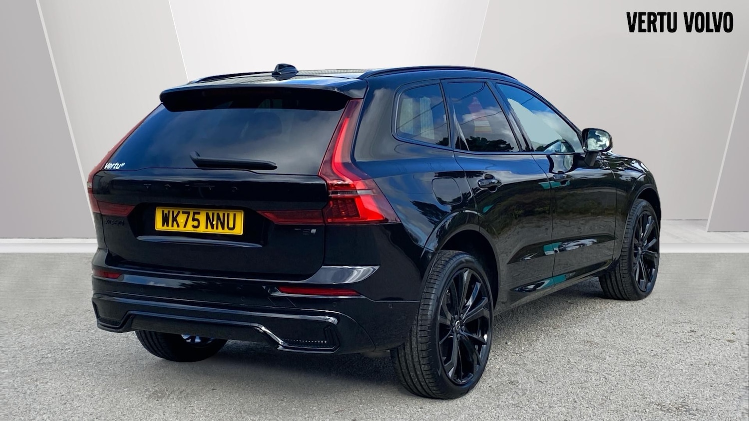 Used Volvo XC60 2025 for sale - 76653289: Photo 7