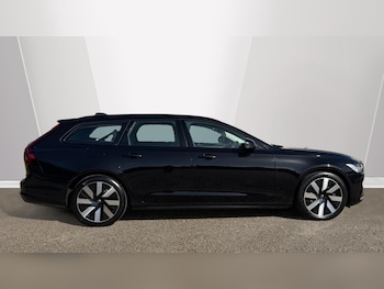Used Volvo V90 2025 for sale - 77720957: Photo