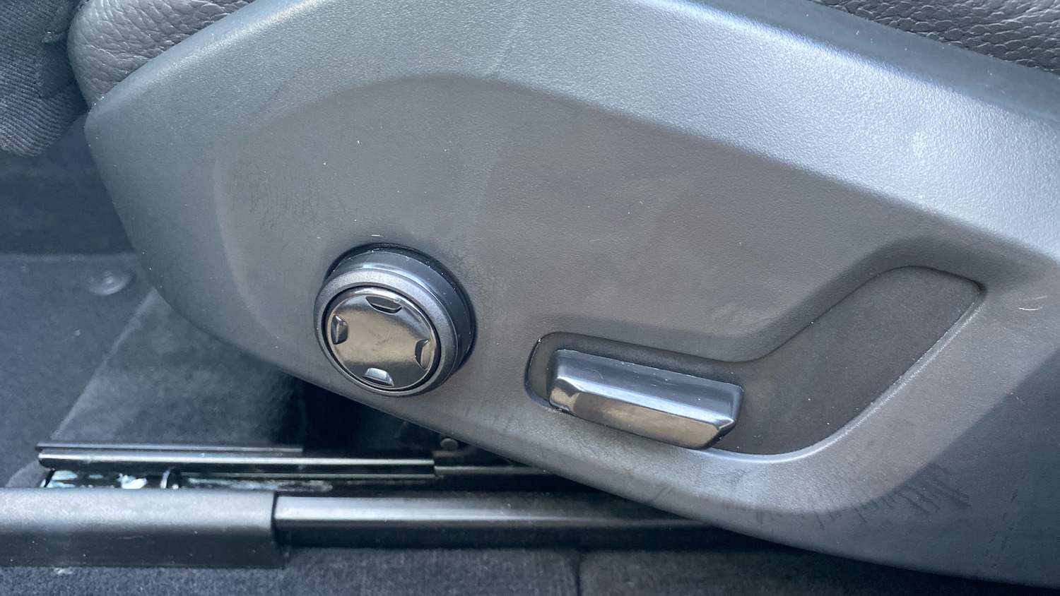 Used Volvo XC60 2023 for sale - 76653330: Photo 37