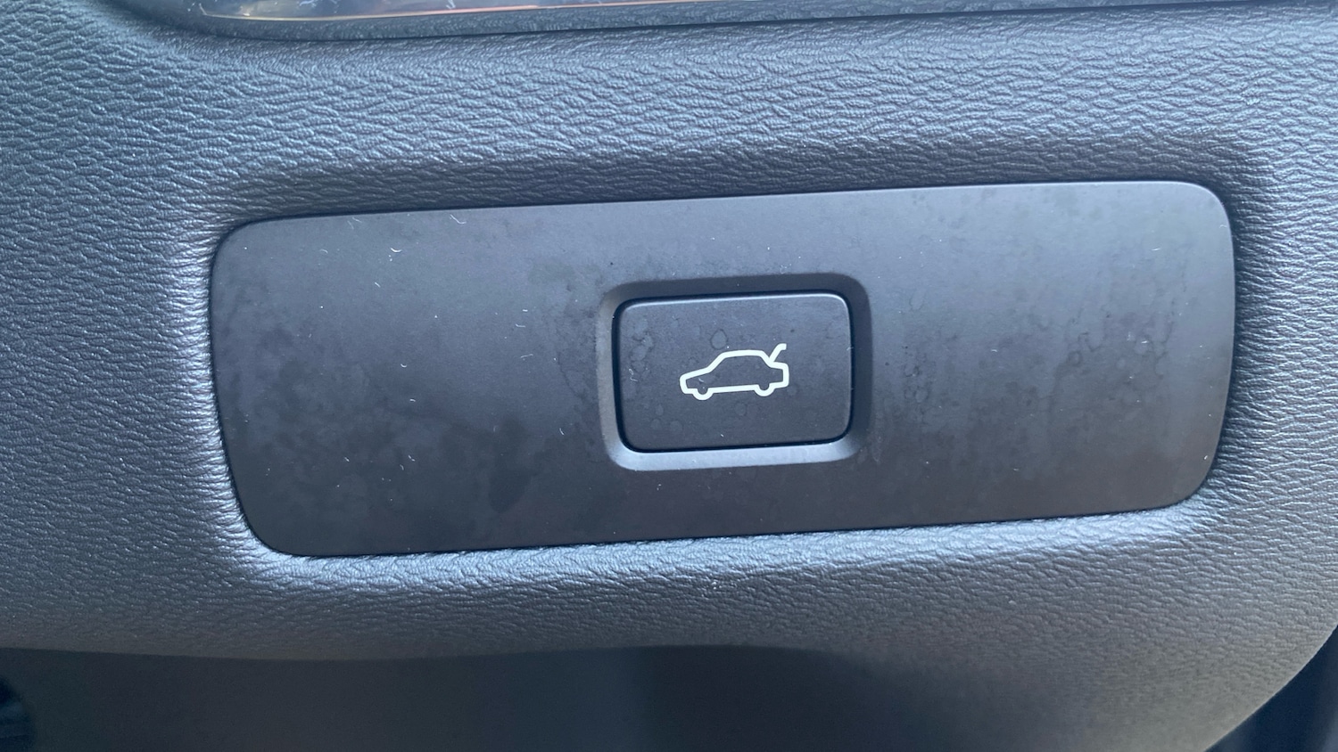 Used Volvo XC60 2023 for sale - 76653330: Photo 45