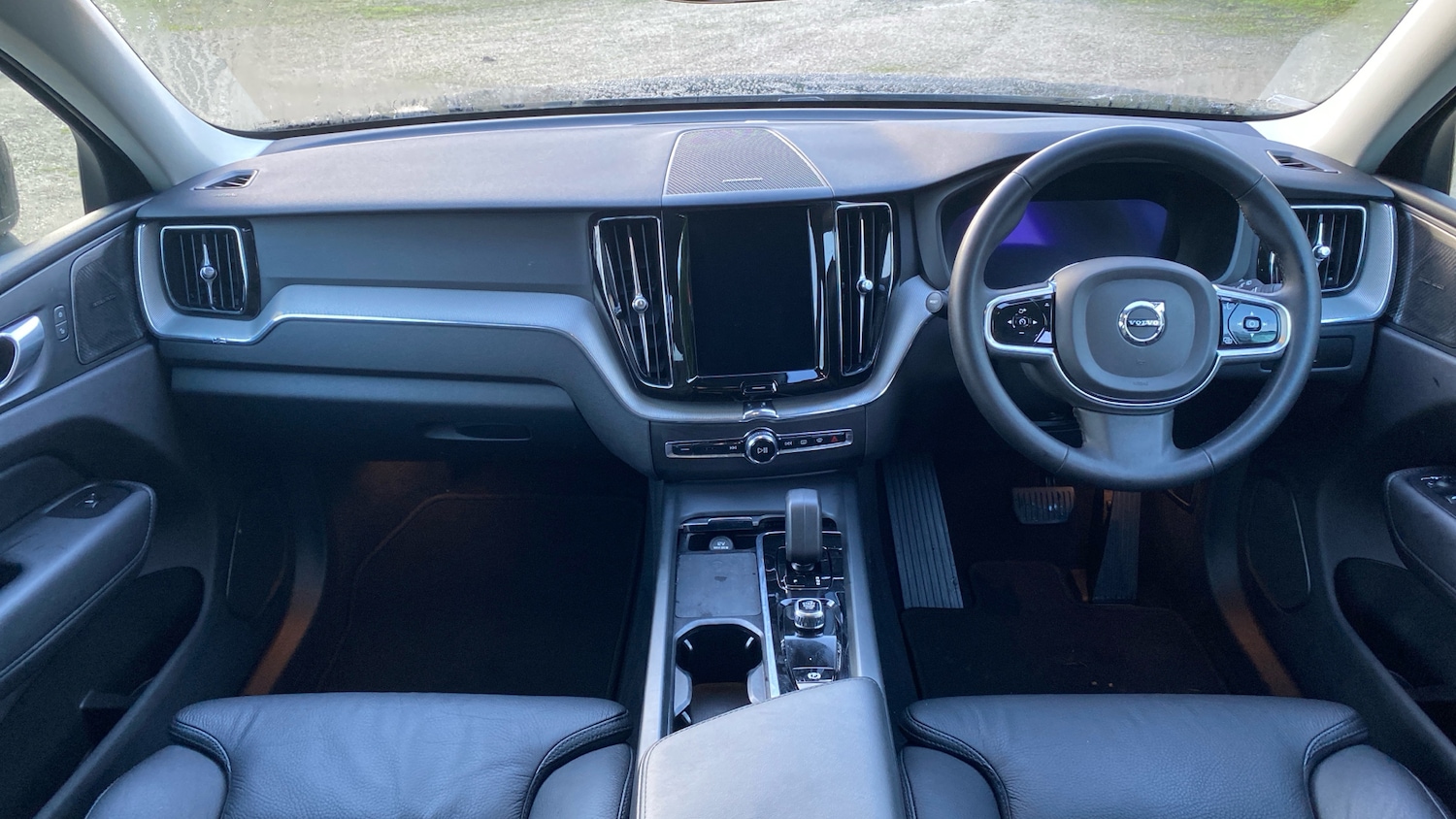 Used Volvo XC60 2023 for sale - 76653330: Photo 5