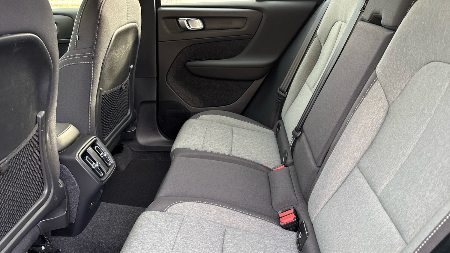 Used Volvo XC40 2023 for sale - 76653282: Photo 10