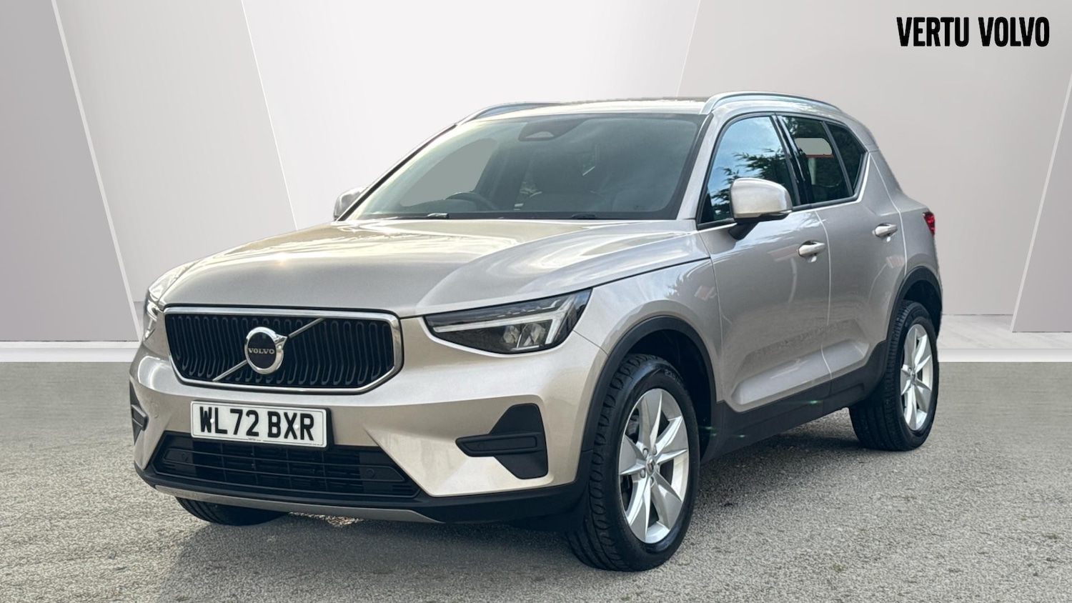 Used Volvo XC40 2023 for sale - 76653282: Photo 6
