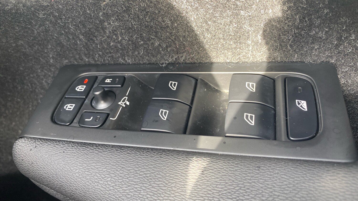 Used Volvo XC40 2021 for sale - 77702581: Photo 24