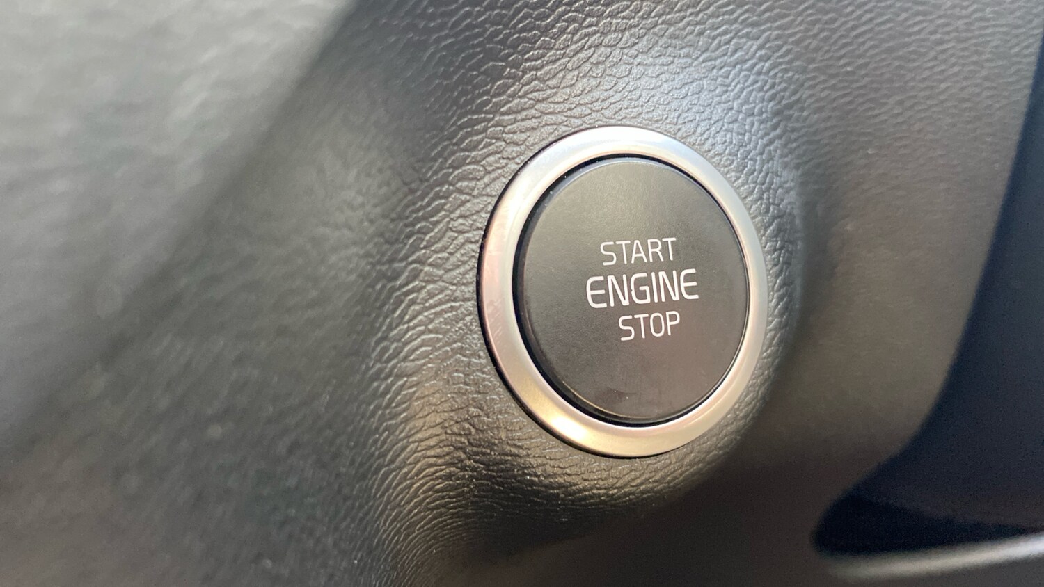 Used Volvo XC40 2021 for sale - 77702581: Photo 27