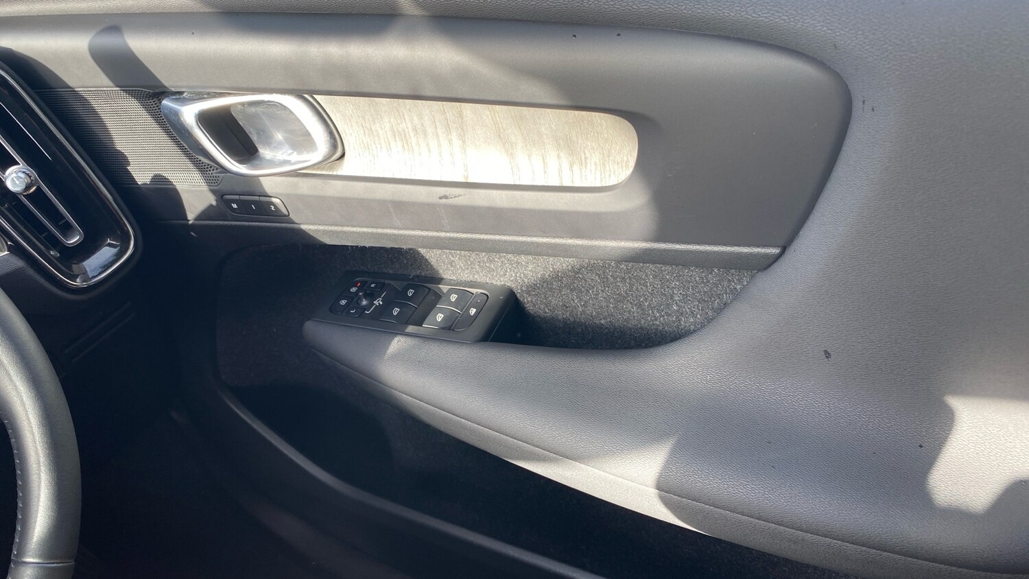 Used Volvo XC40 2021 for sale - 77702581: Photo 29