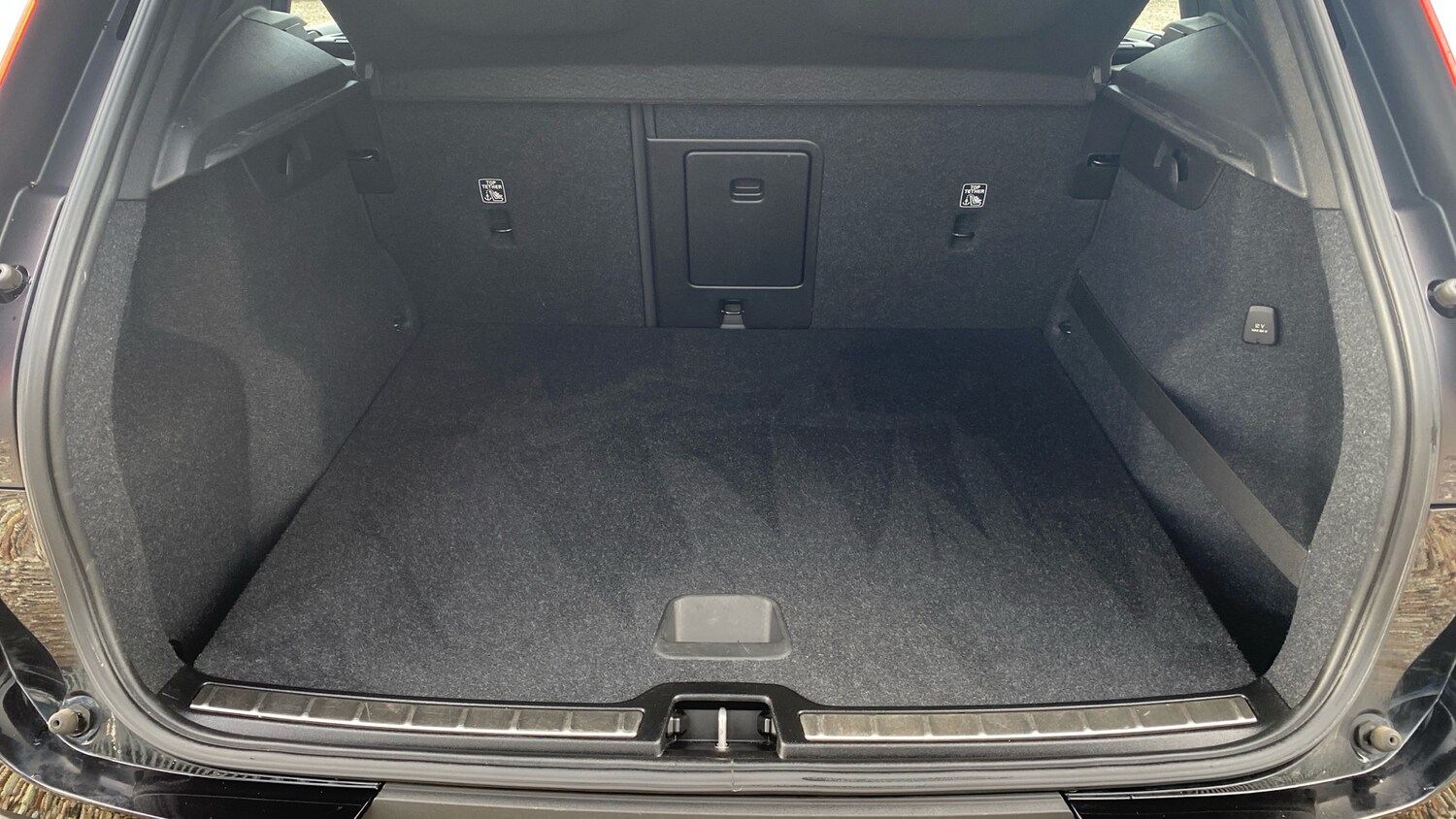 Used Volvo XC40 2021 for sale - 77702581: Photo 38