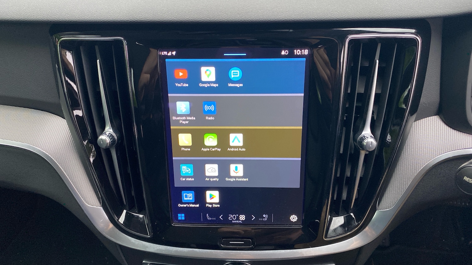 Used Volvo V60 2022 for sale - 76653296: Photo 12