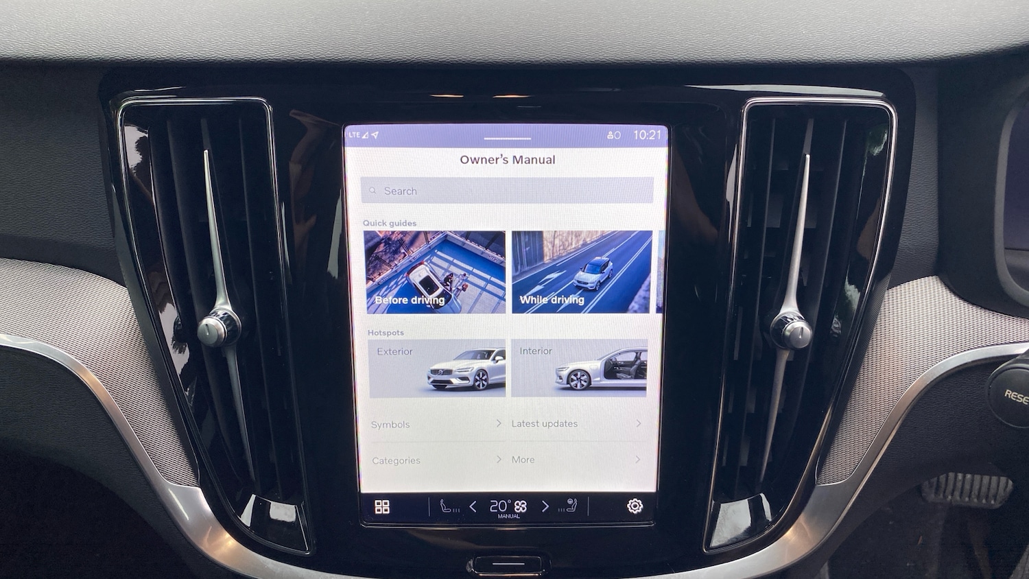 Used Volvo V60 2022 for sale - 76653296: Photo 14