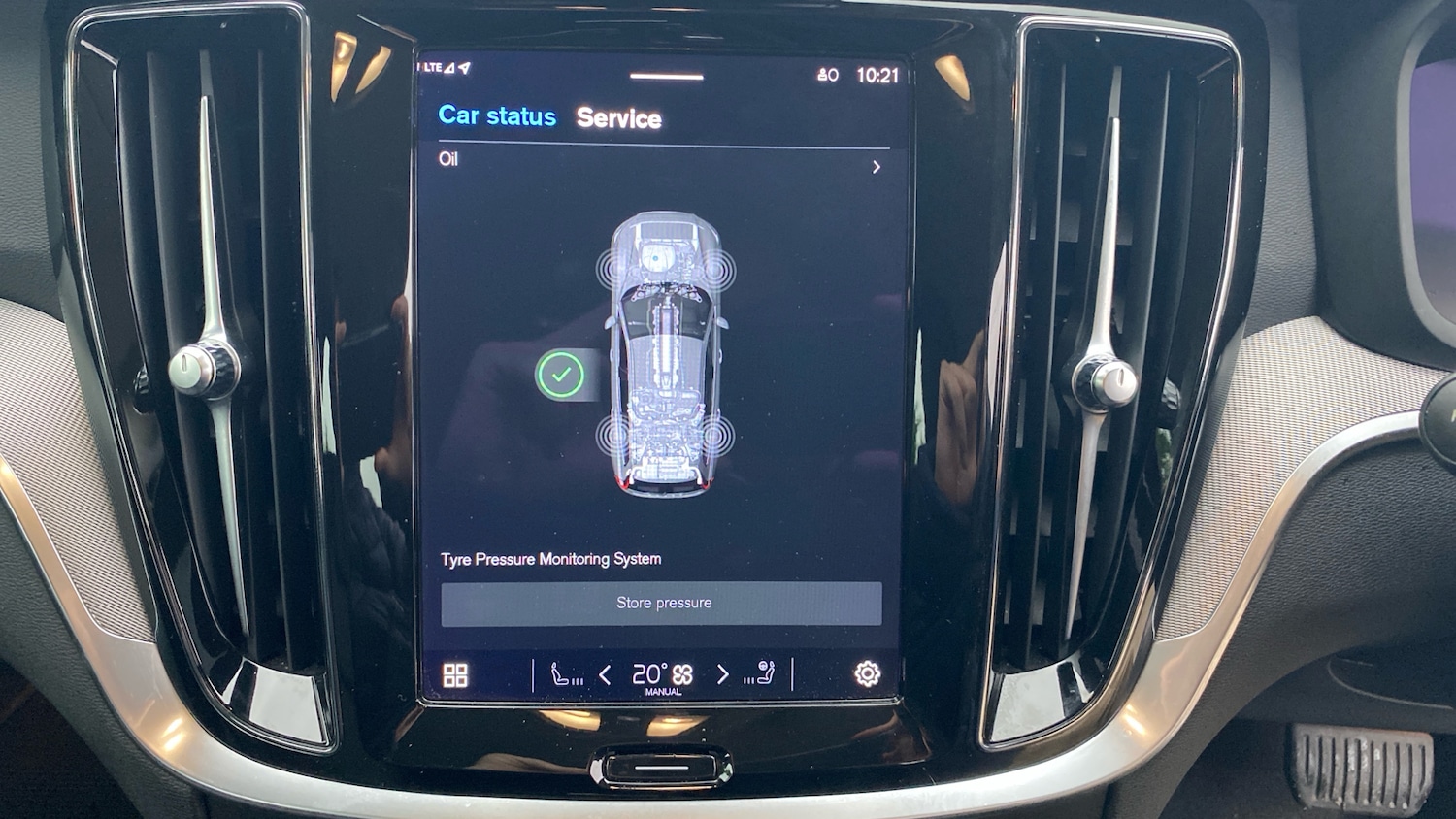 Used Volvo V60 2022 for sale - 76653296: Photo 15