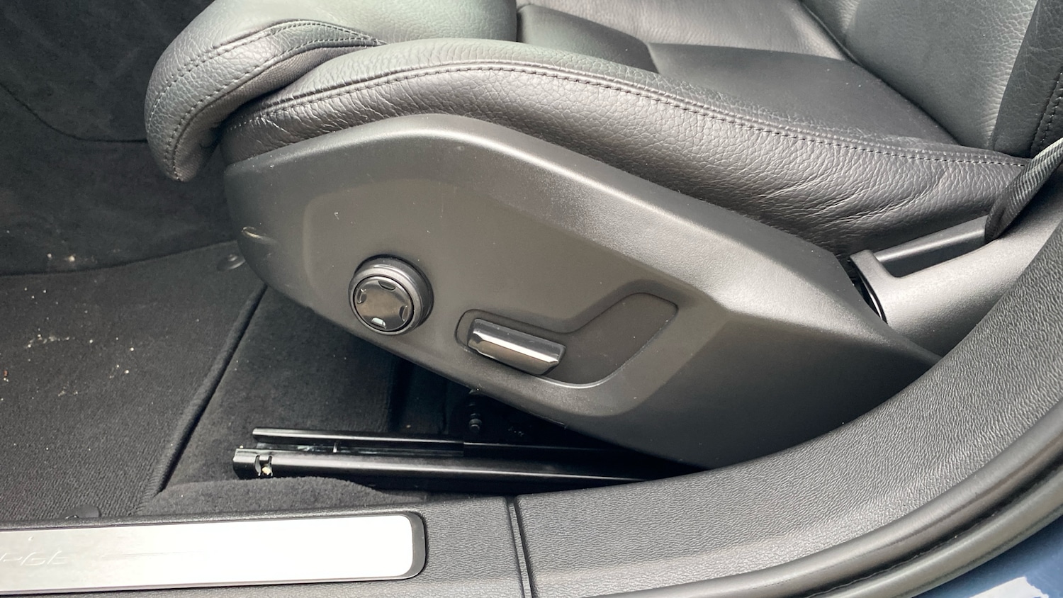 Used Volvo V60 2022 for sale - 76653296: Photo 28