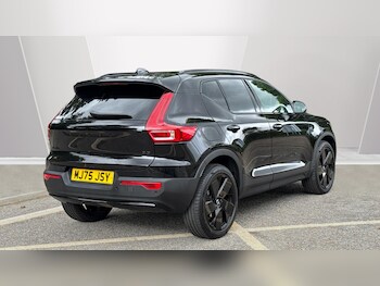 Used Volvo XC40 2025 for sale - 78613976: Photo