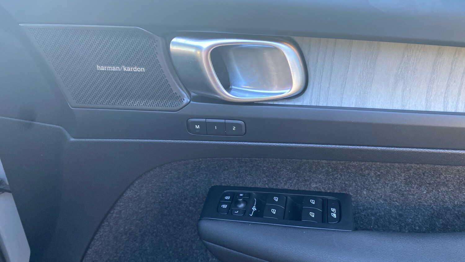 Used Volvo XC40 2024 for sale - 76653314: Photo 27