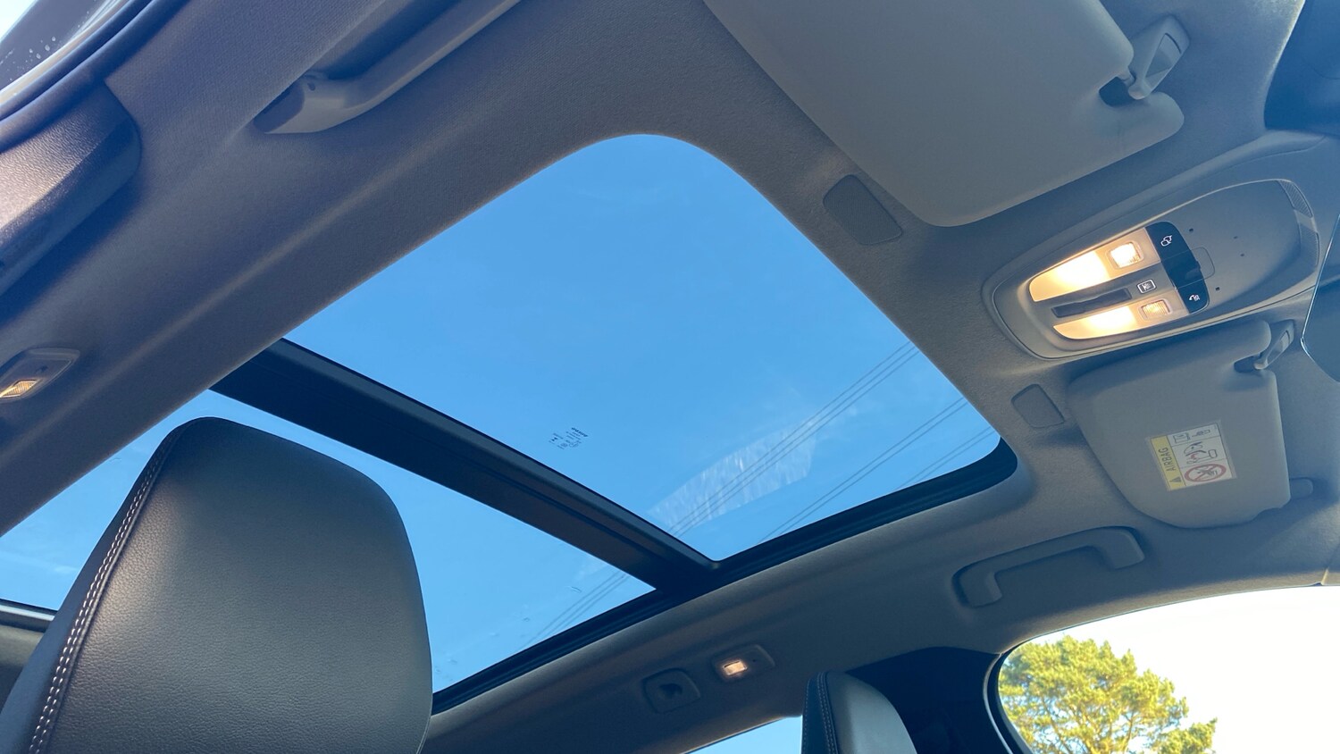 Used Volvo XC40 2024 for sale - 76653314: Photo 29