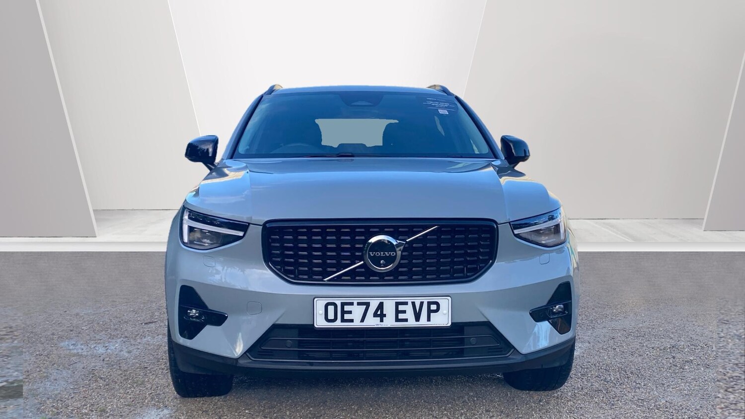 Used Volvo XC40 2024 for sale - 76653314: Photo 8