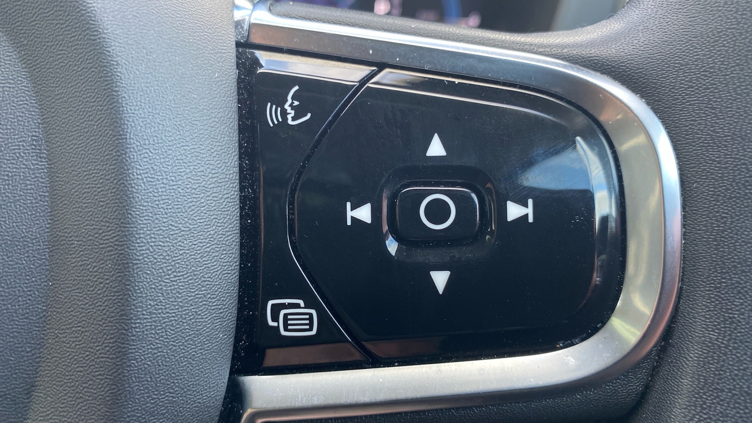 Used Volvo XC60 2023 for sale - 77326758: Photo 22