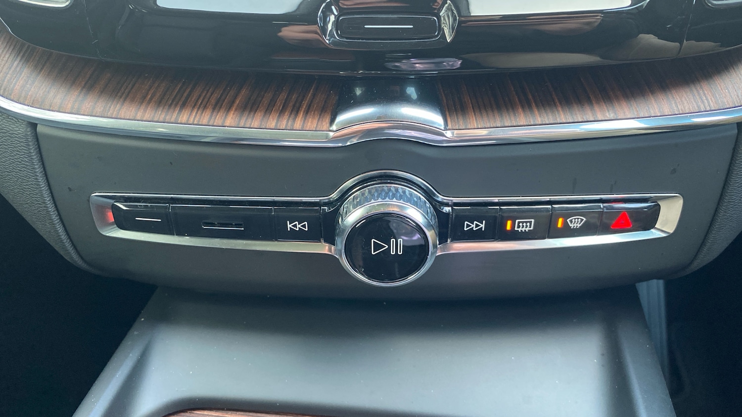 Used Volvo XC60 2023 for sale - 77326758: Photo 41