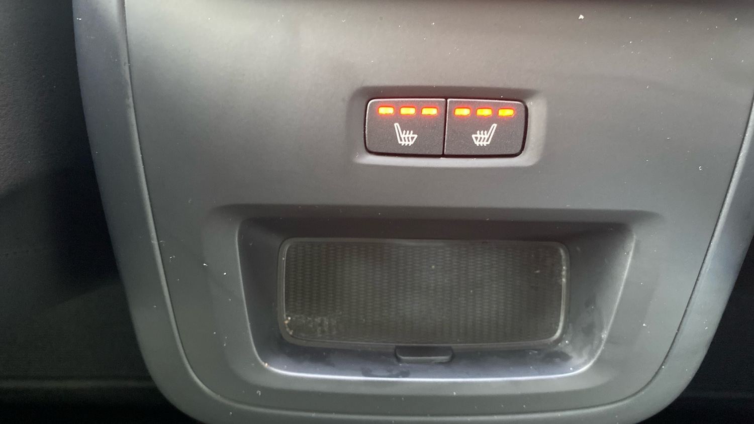 Used Volvo XC60 2023 for sale - 77326758: Photo 45