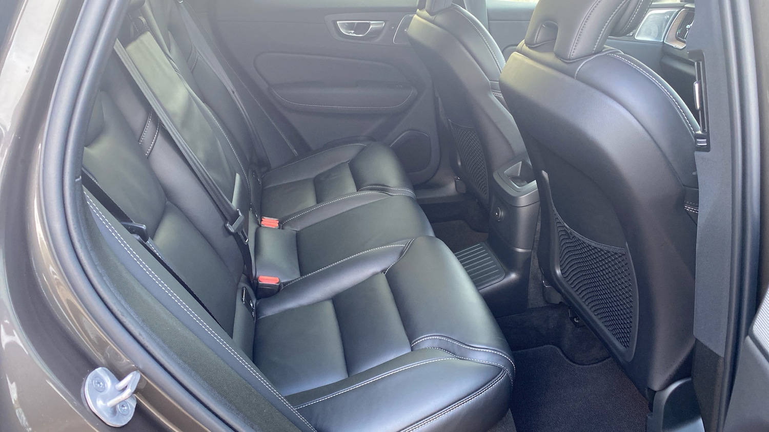 Used Volvo XC60 2023 for sale - 77326758: Photo 6