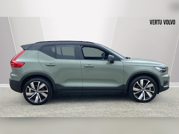 Used Volvo XC40 2022 for sale - 75472912: Photo