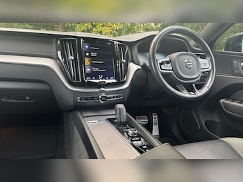 Used Volvo XC60 2019 for sale - 79384212: Photo