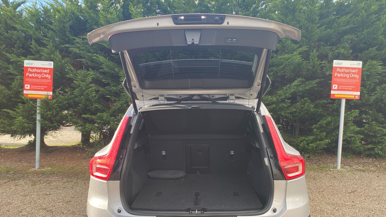 Used Volvo XC40 2025 for sale - 76821467: Photo 13