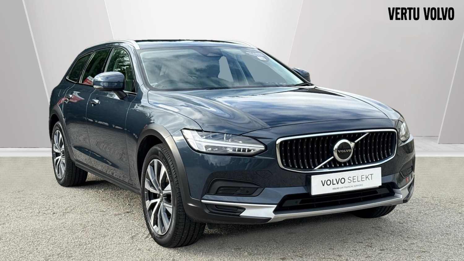 Used Volvo V90 2022 for sale - 76653284: Photo 1