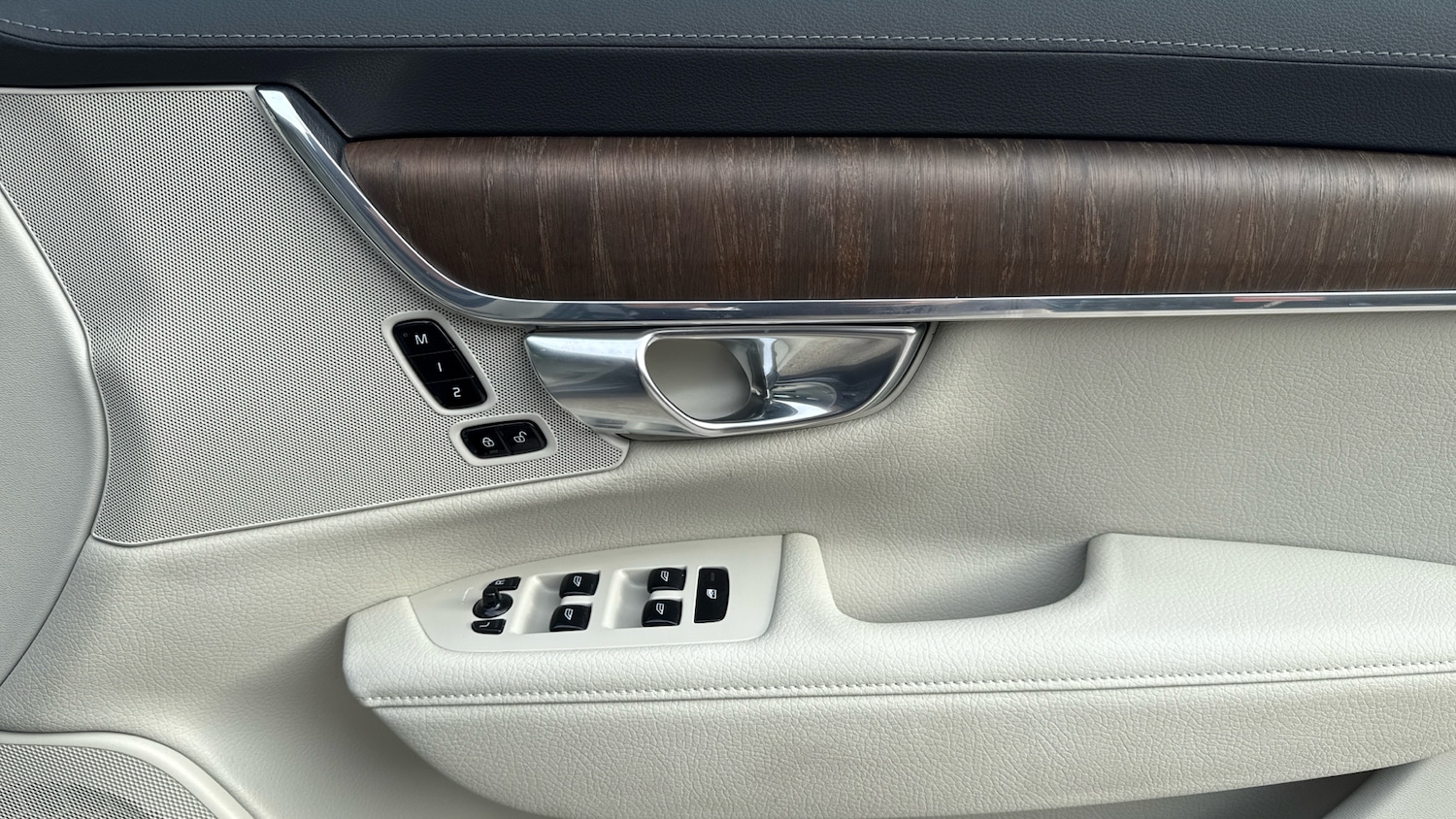 Used Volvo V90 2022 for sale - 76653284: Photo 15