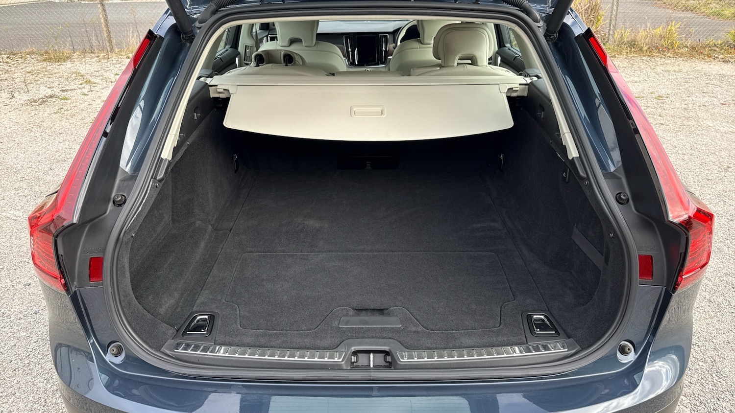 Used Volvo V90 2022 for sale - 76653284: Photo 17