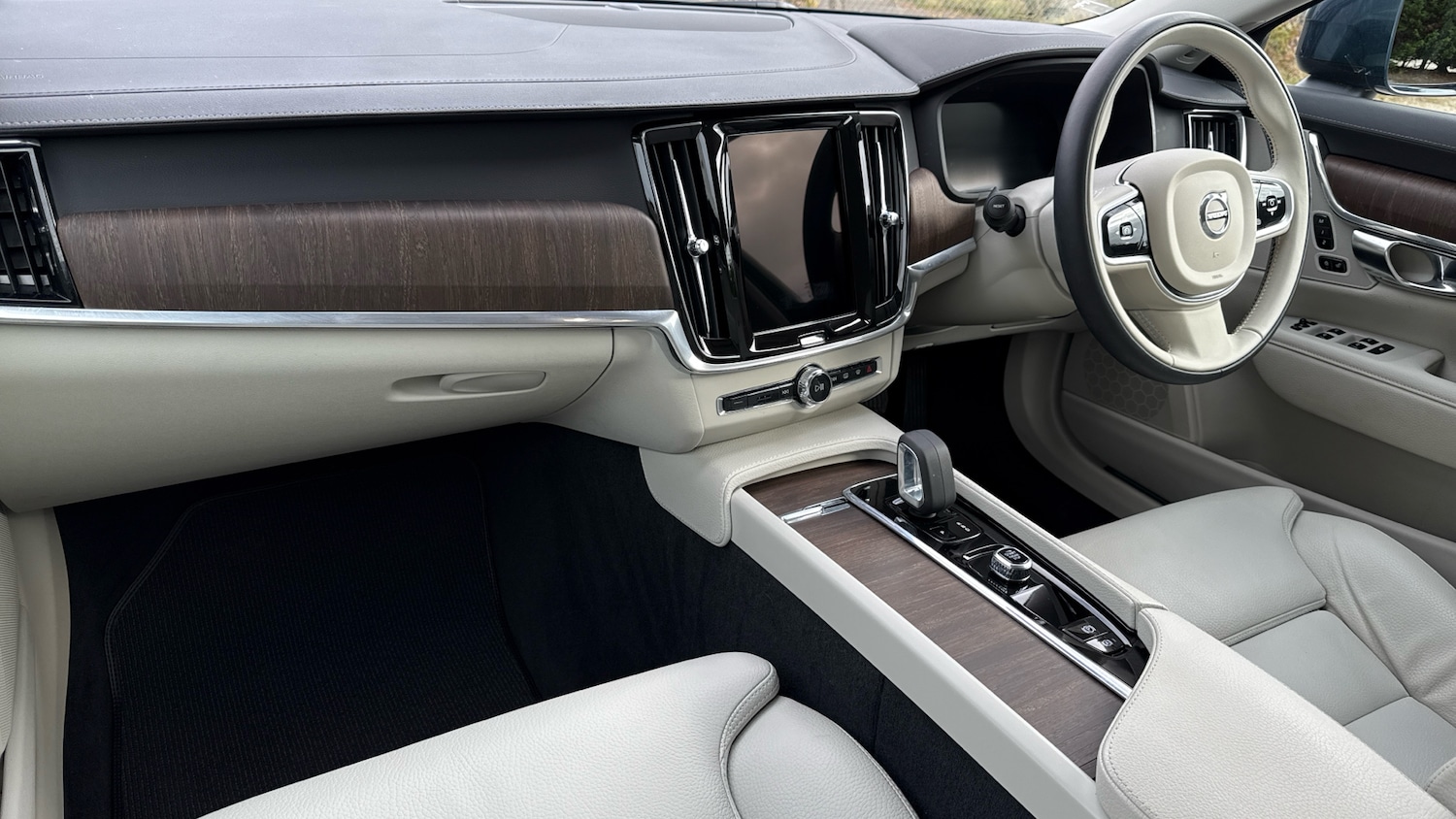 Used Volvo V90 2022 for sale - 76653284: Photo 4