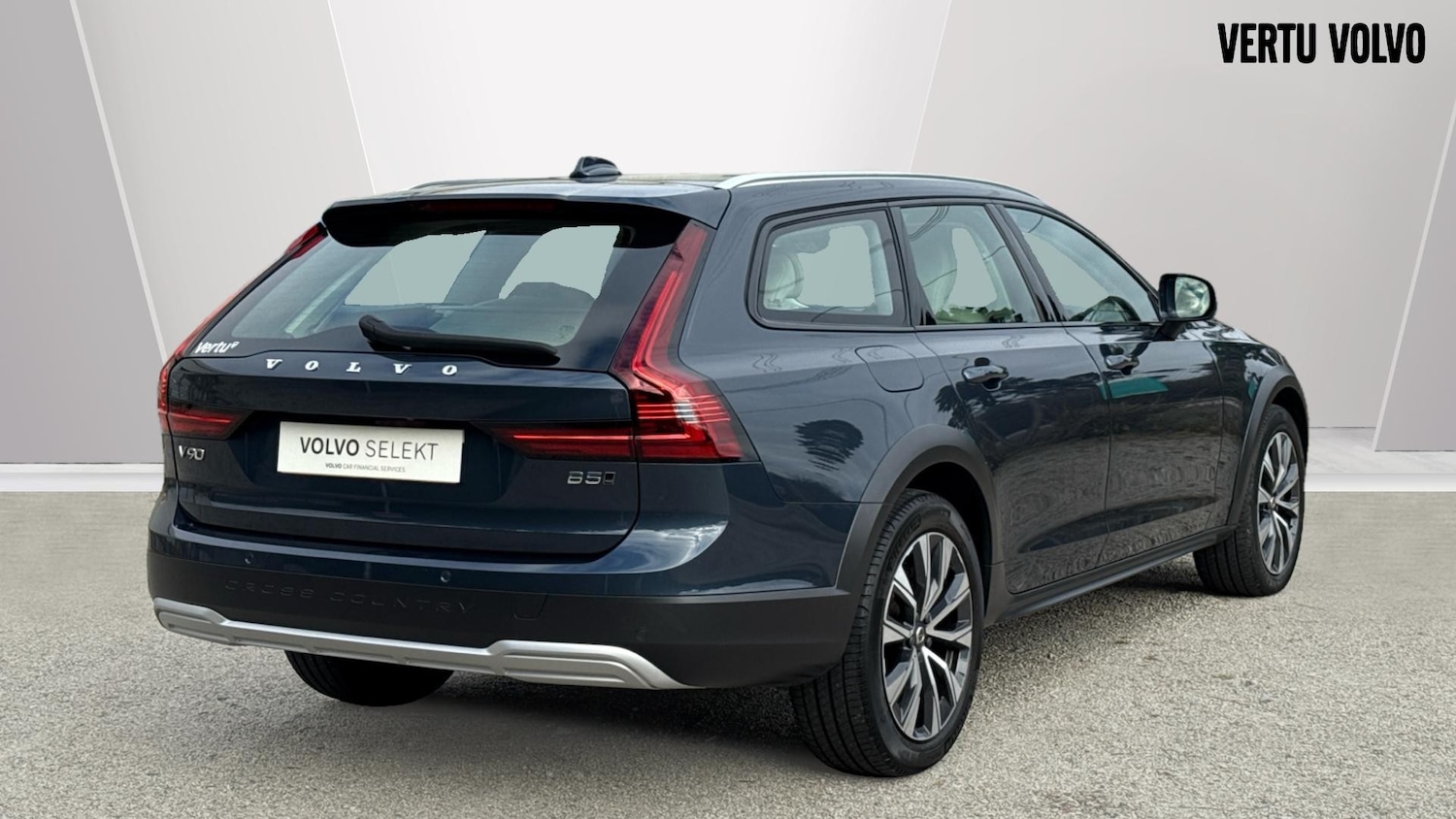 Used Volvo V90 2022 for sale - 76653284: Photo 7