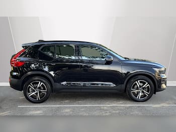 Used Volvo XC40 2023 for sale - 79582189: Photo