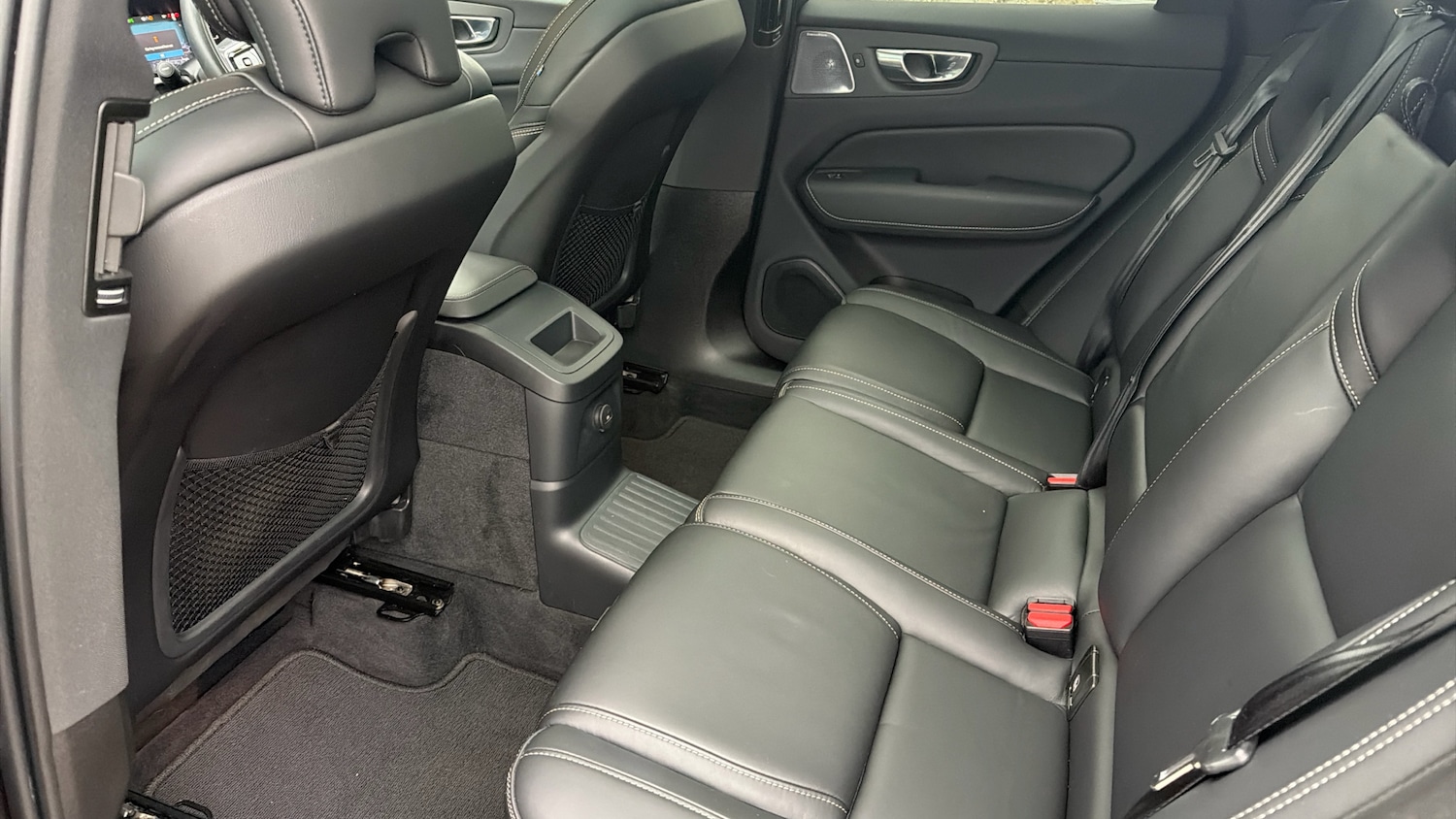 Used Volvo XC60 2022 for sale - 76653211: Photo 33