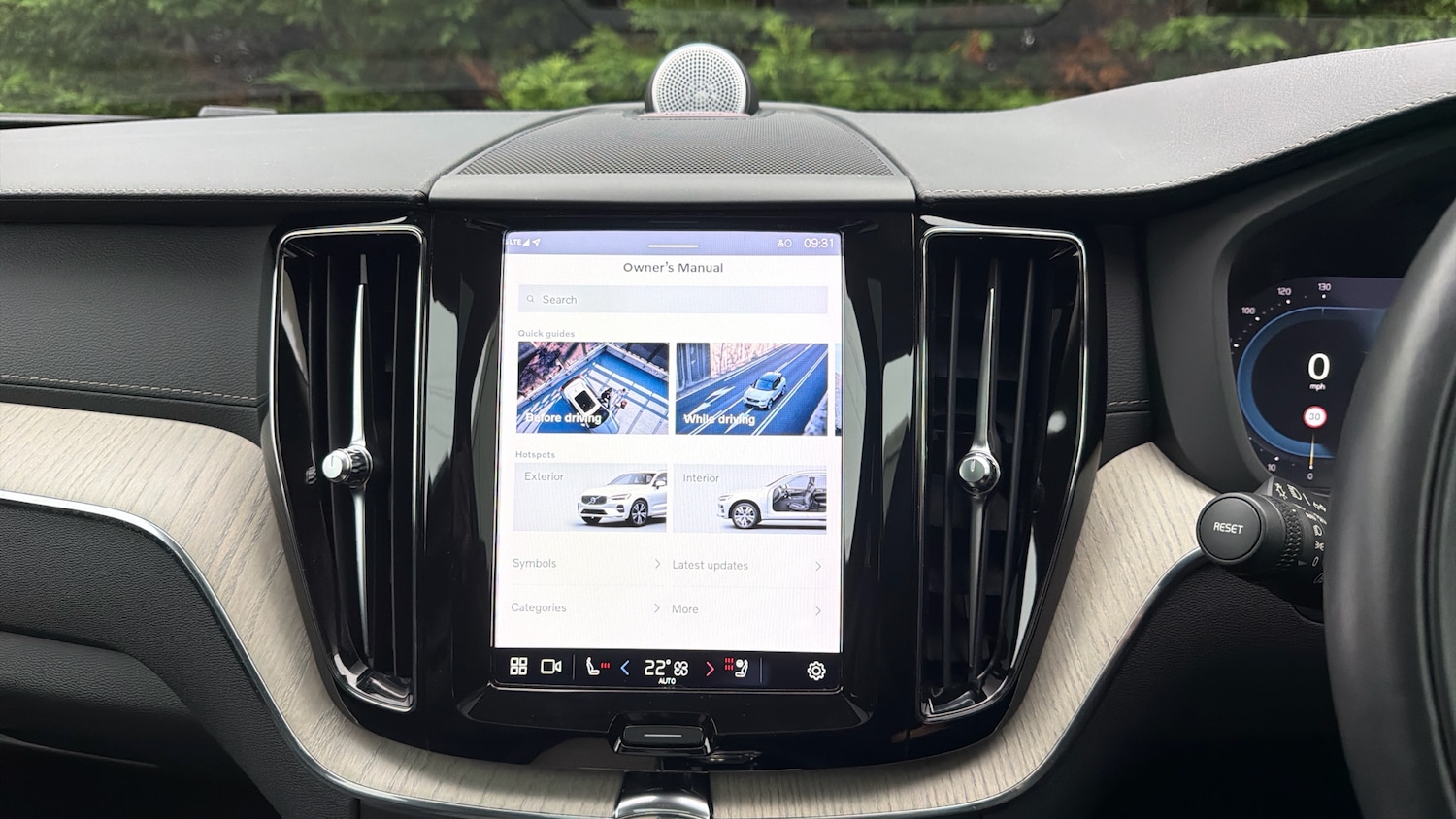 Used Volvo XC60 2022 for sale - 76653211: Photo 35