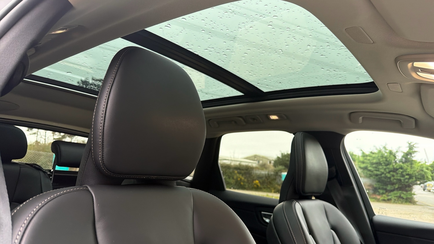 Used Volvo XC60 2022 for sale - 76653211: Photo 39