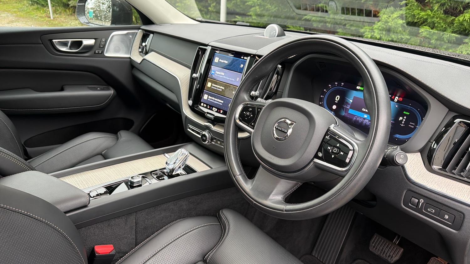 Used Volvo XC60 2022 for sale - 76653211: Photo 5