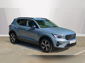 Used Volvo XC40 2023 for sale - 79140939: Photo
