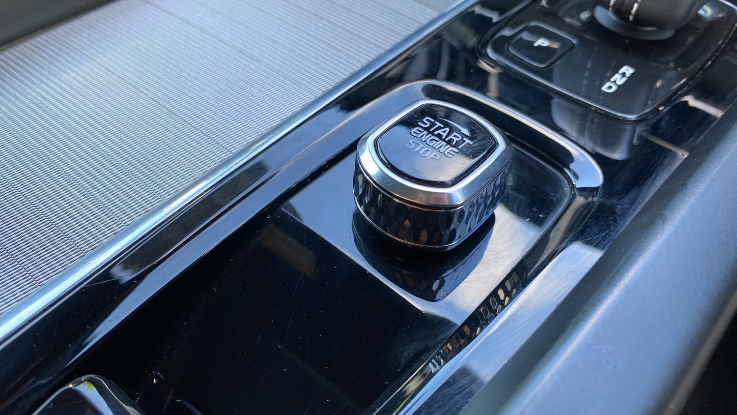 Used Volvo XC60 2022 for sale - 76653341: Photo 23