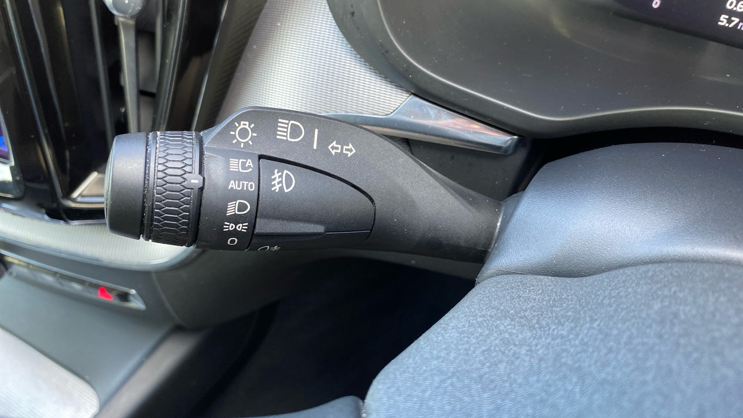 Used Volvo XC60 2022 for sale - 76653341: Photo 24