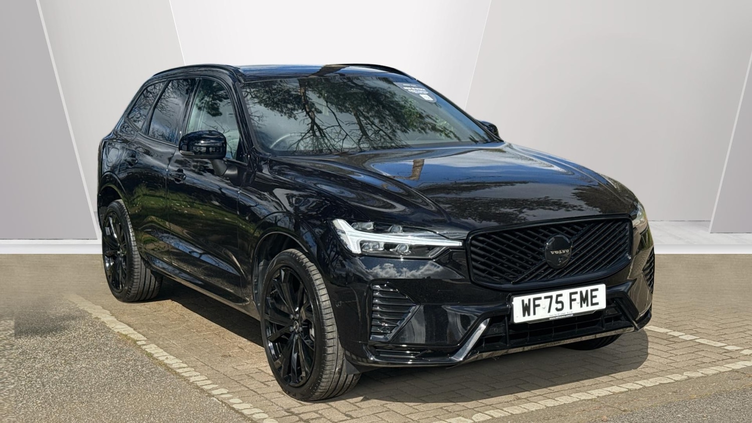 Used Volvo XC60 2025 for sale - 78133376: Photo 1