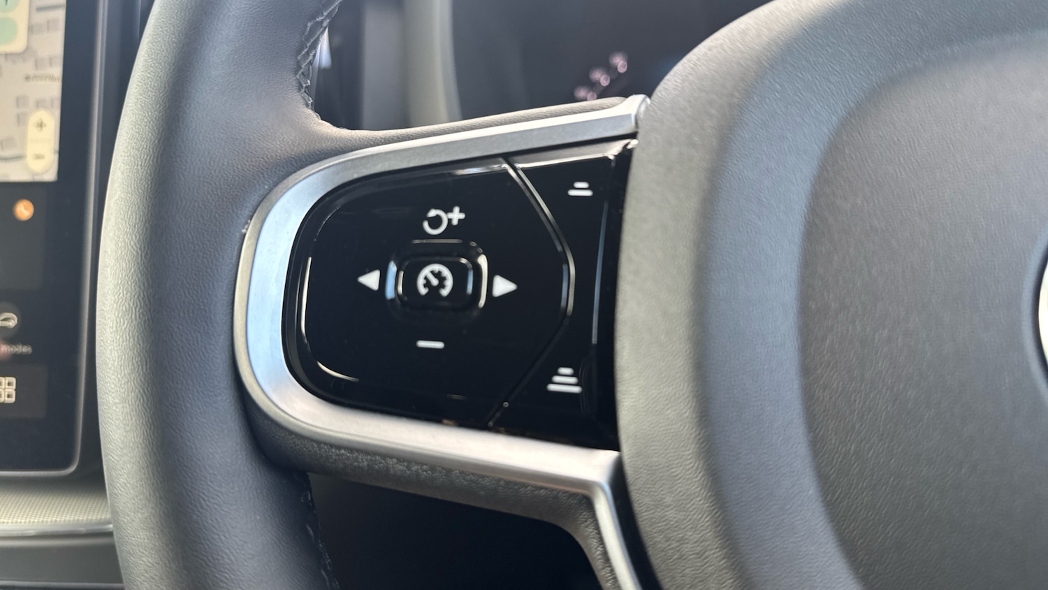 Used Volvo XC60 2025 for sale - 78133376: Photo 21