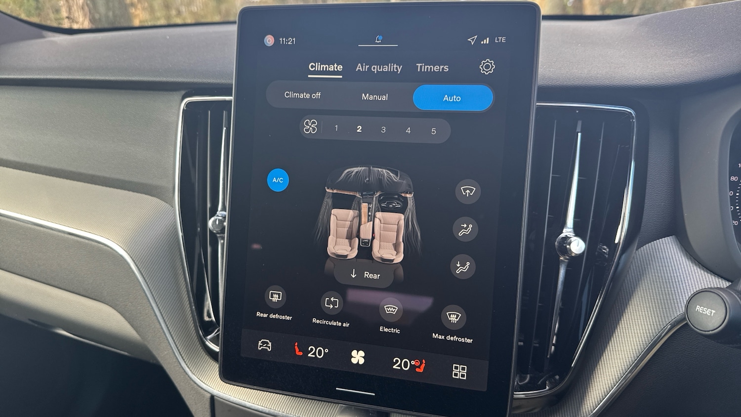 Used Volvo XC60 2025 for sale - 78133376: Photo 43