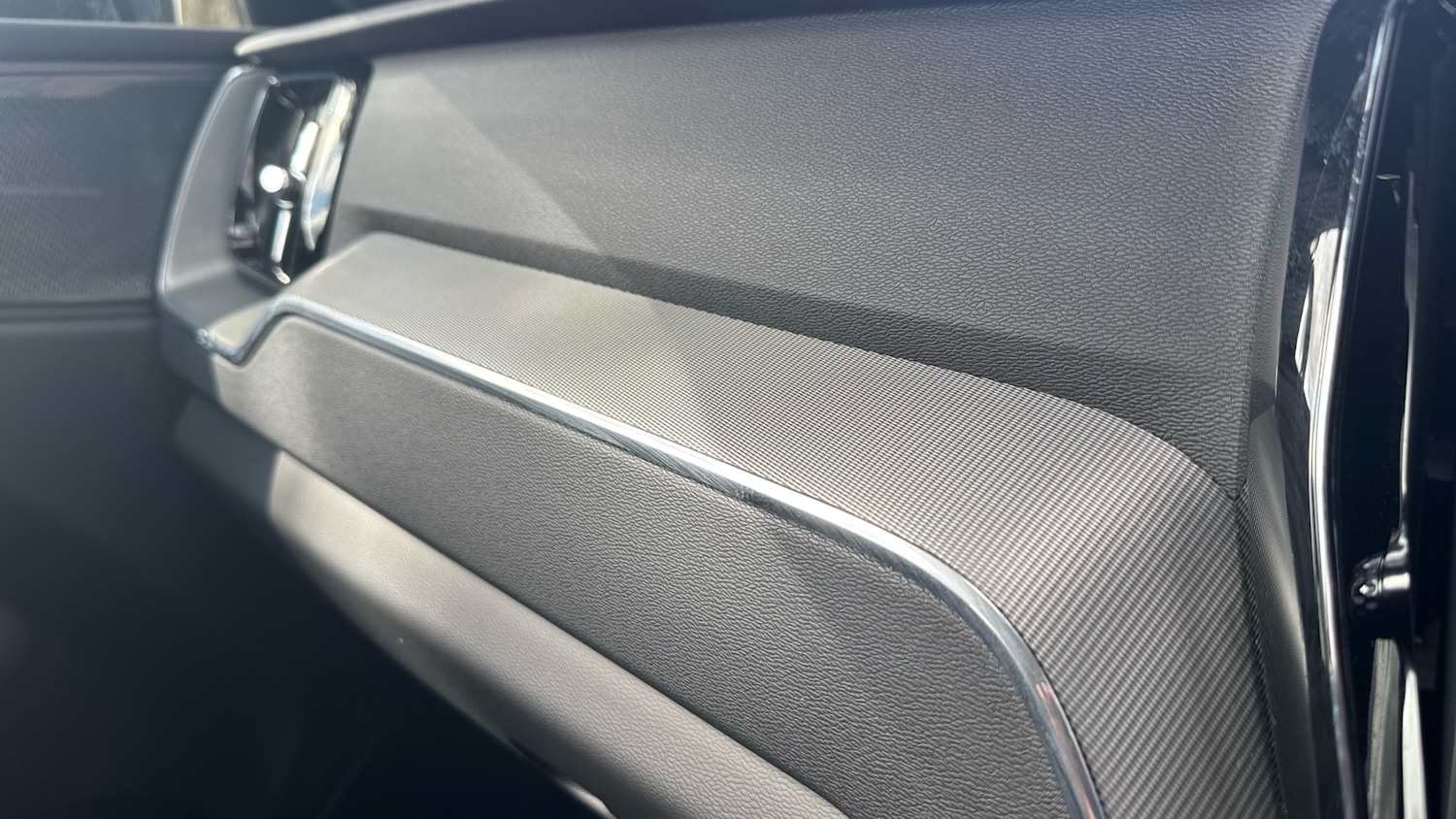 Used Volvo XC60 2025 for sale - 78133376: Photo 45