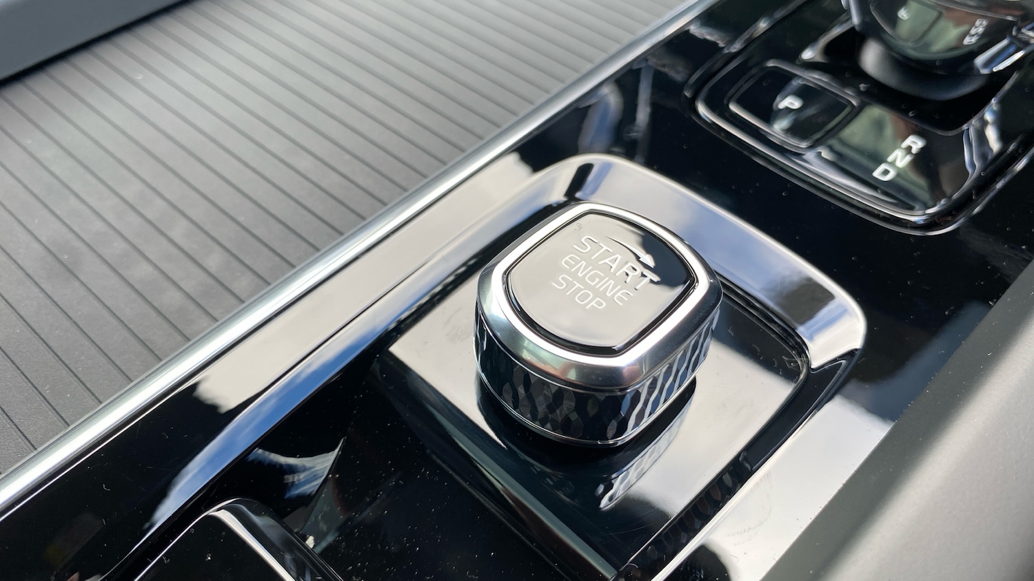 Used Volvo XC60 2025 for sale - 77447019: Photo 23