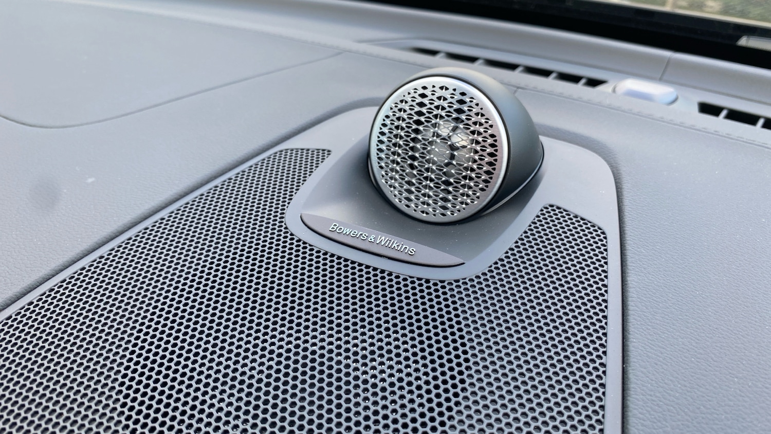 Used Volvo XC60 2025 for sale - 77447019: Photo 45