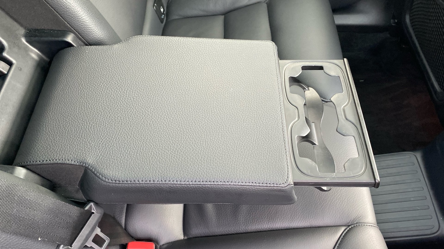 Used Volvo XC60 2023 for sale - 77011656: Photo 33