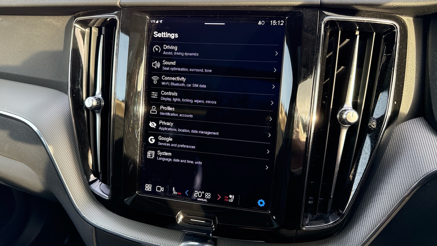 Used Volvo XC60 2023 for sale - 76984611: Photo 17