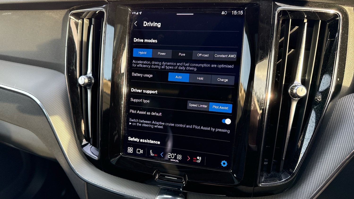 Used Volvo XC60 2023 for sale - 76984611: Photo 40