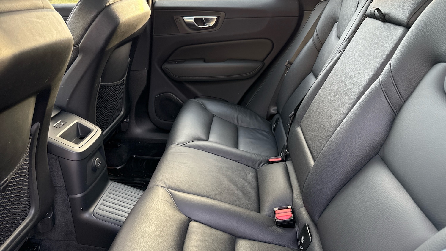 Used Volvo XC60 2023 for sale - 76984611: Photo 6