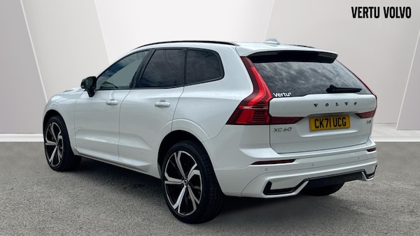 Used Volvo XC60 2021 for sale - 75084210: Photo 2